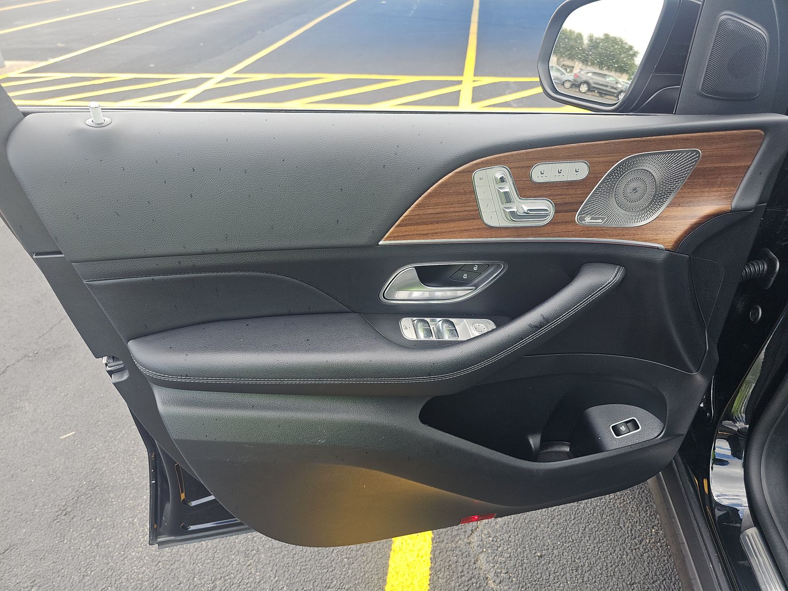 Mercedes-Benz GLE 2025