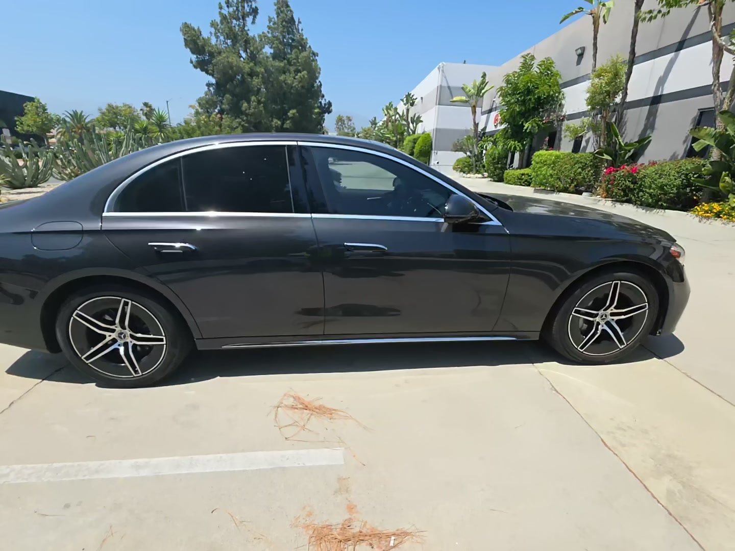 Mercedes-Benz E 300 2026
