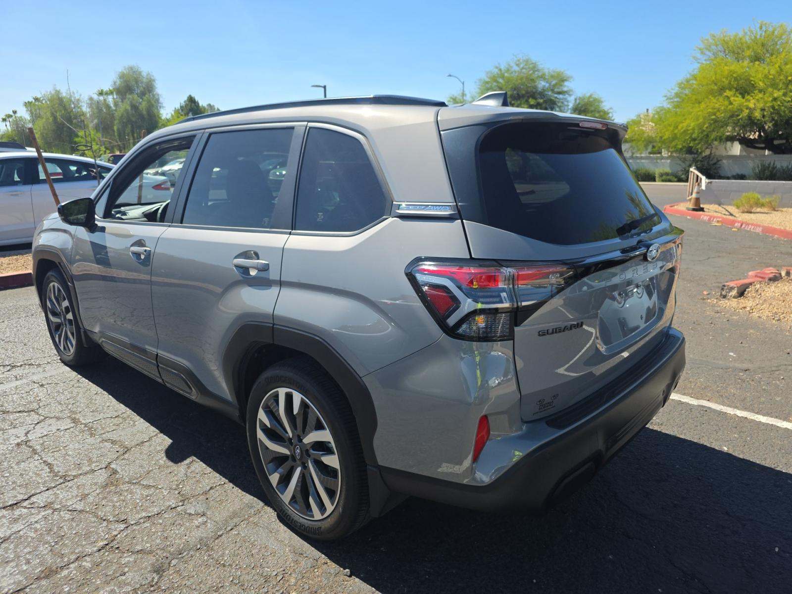 Subaru Forester Touring 2025