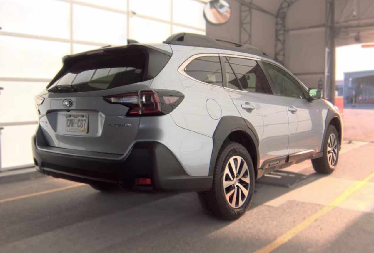 Subaru Outback Premium 2024