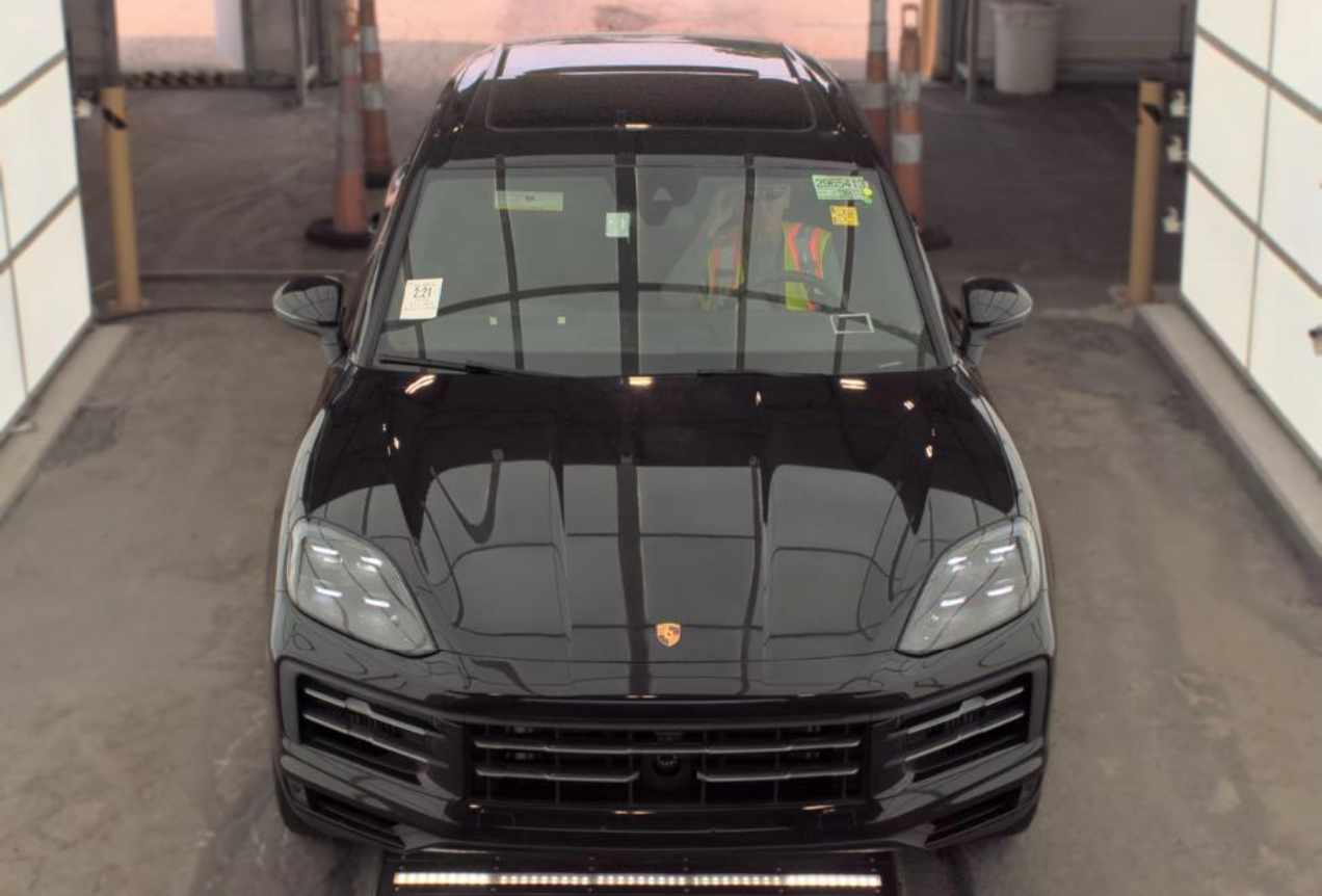 Porsche Cayenne 2025
