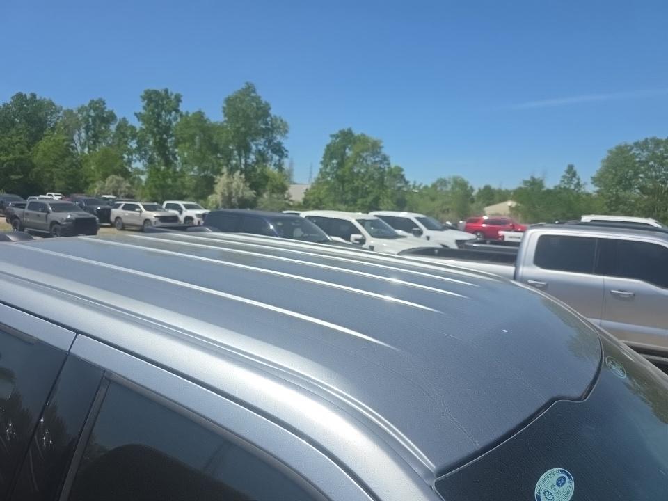 FORD F-150 LARIAT Crew Cab Short Bed 2025