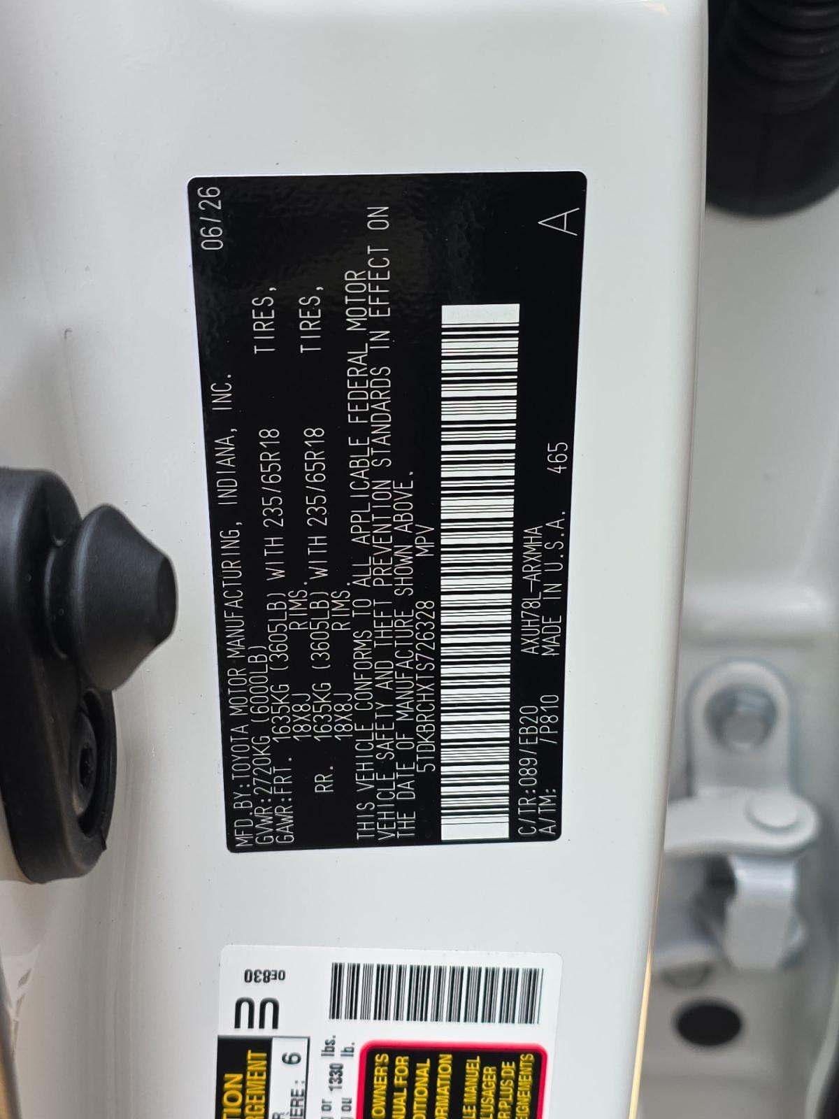 Toyota Highlander Hybrid XLE 2026