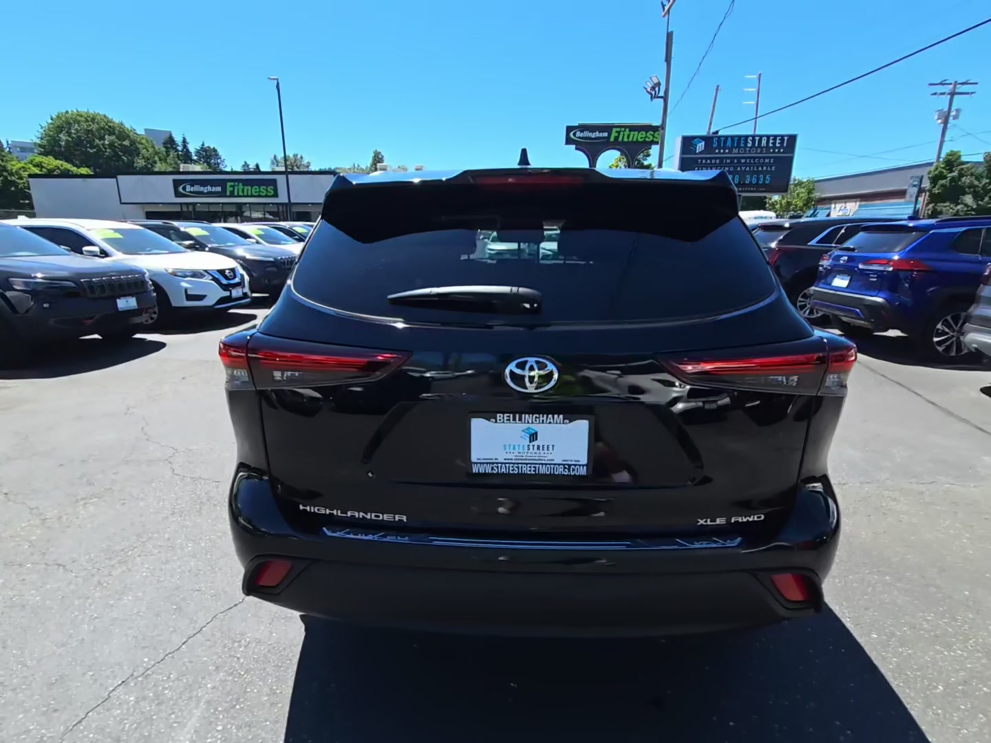 Toyota Highlander XLE 2024