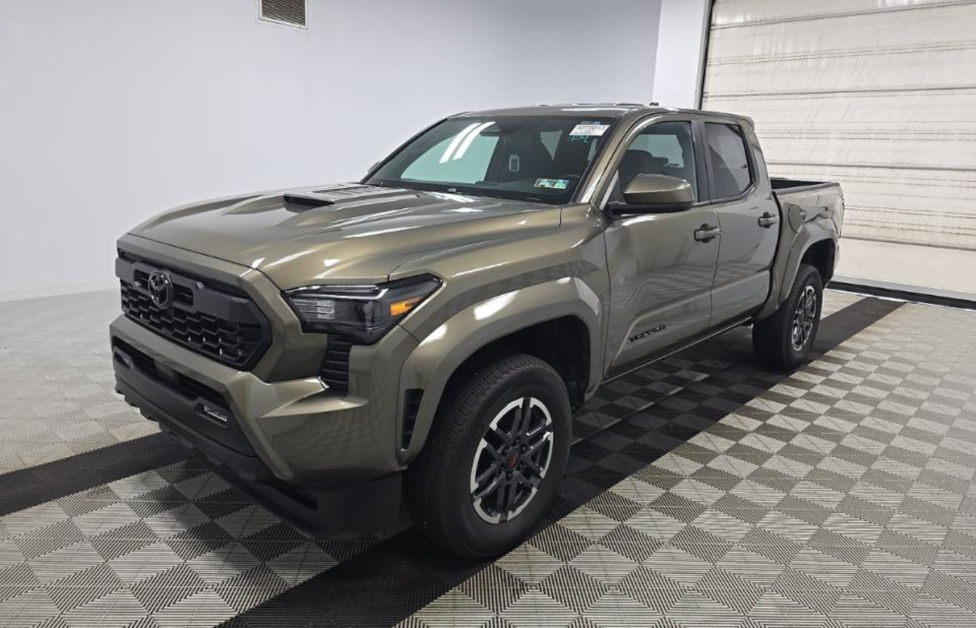 Toyota Tacoma TRD Sport Crew Cab Medium Bed 2026