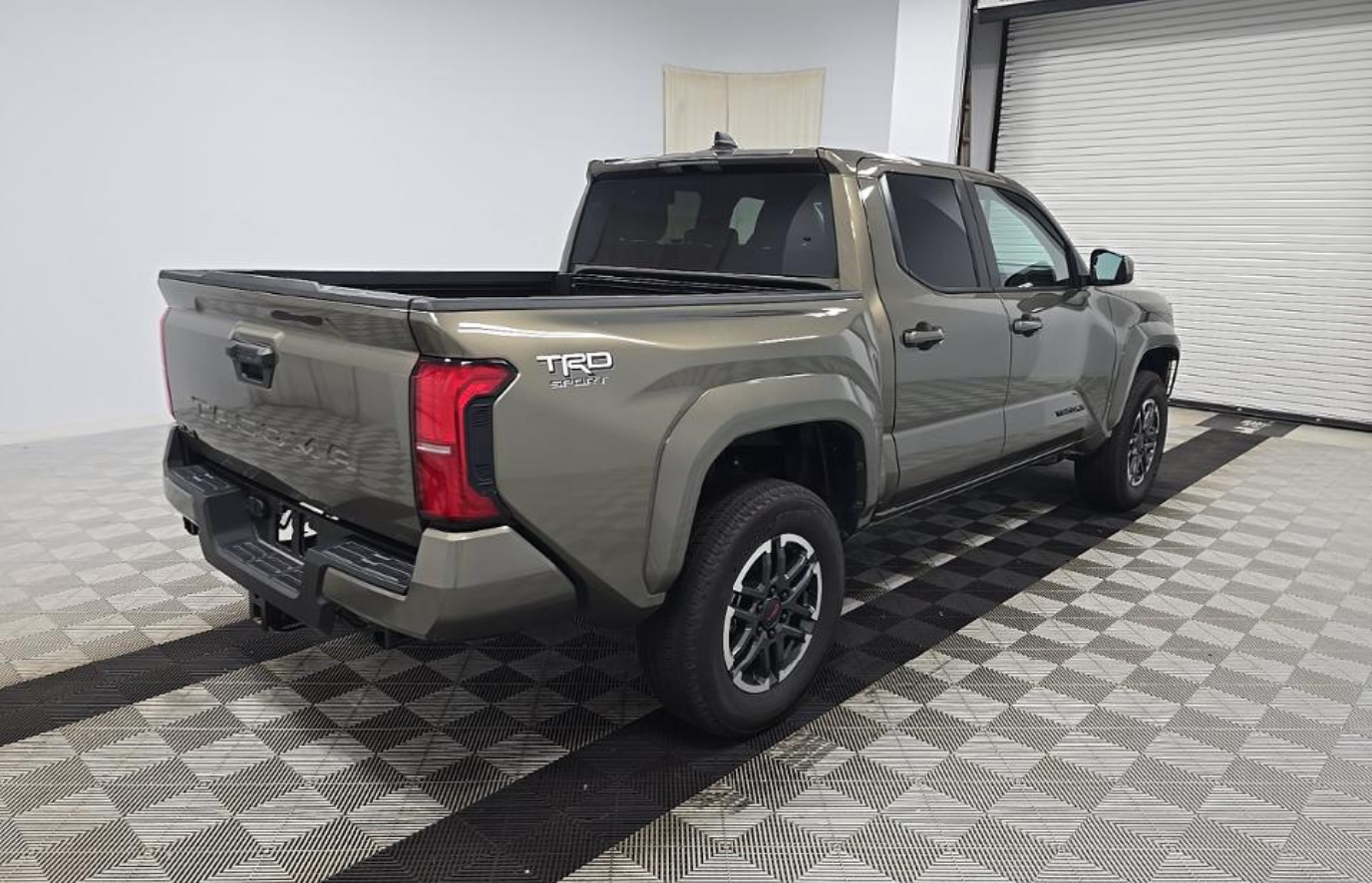 Toyota Tacoma TRD Sport Crew Cab Medium Bed 2026