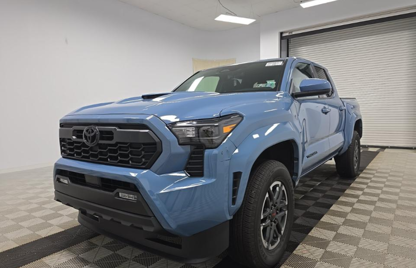 Toyota Tacoma TRD Sport Crew Cab Medium Bed 2026