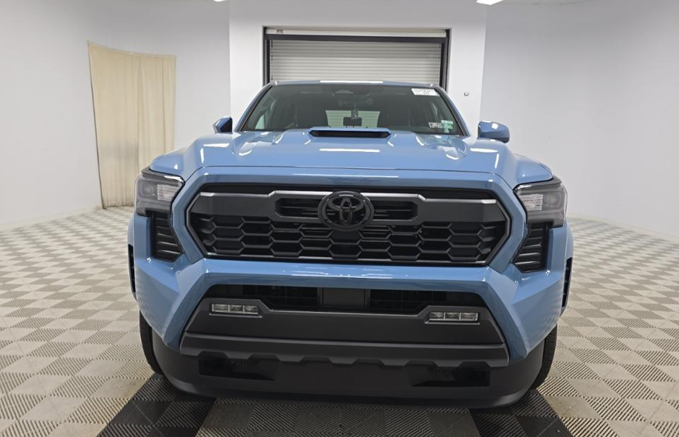 Toyota Tacoma TRD Sport Crew Cab Medium Bed 2026