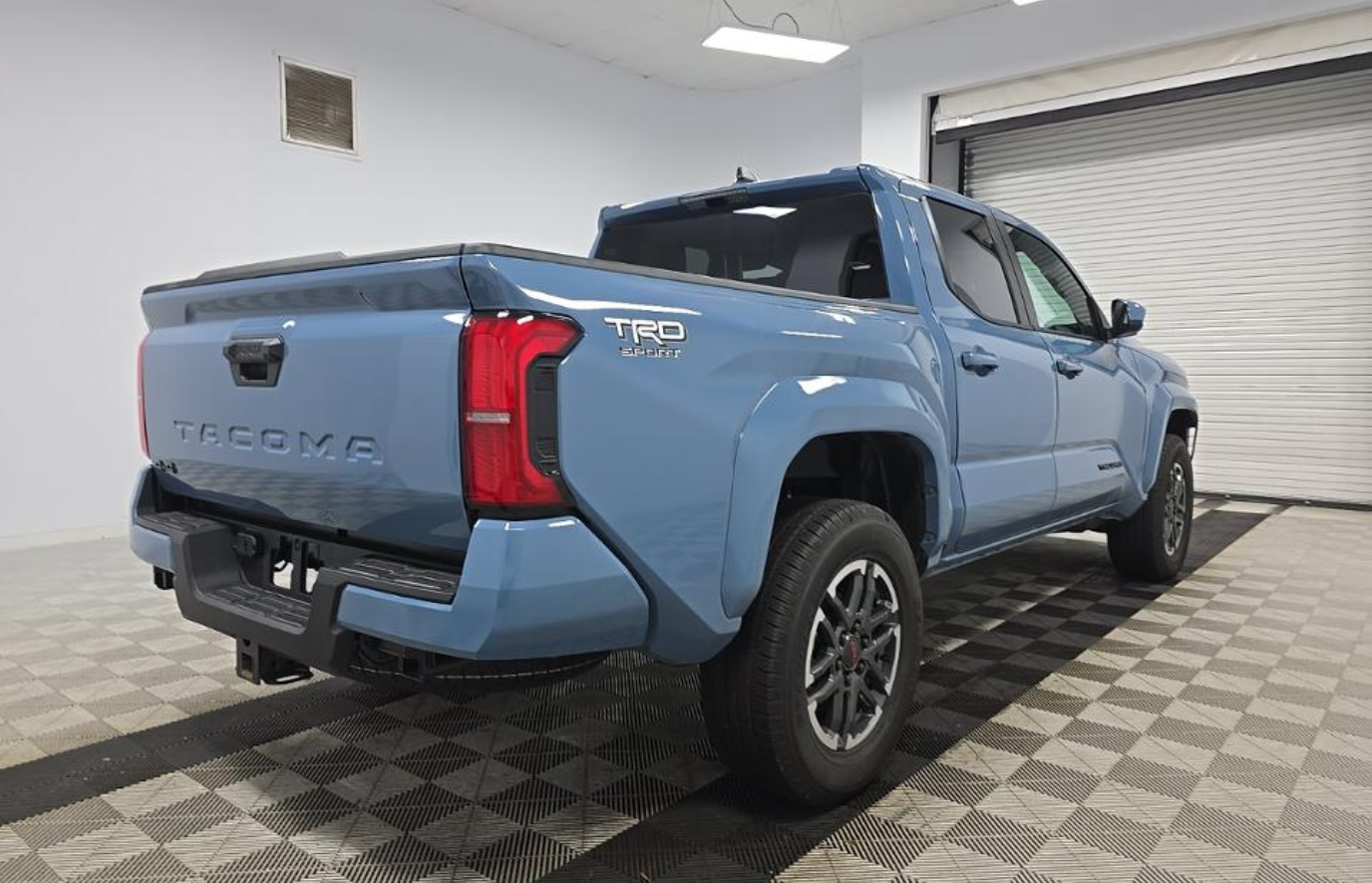 Toyota Tacoma TRD Sport Crew Cab Medium Bed 2026