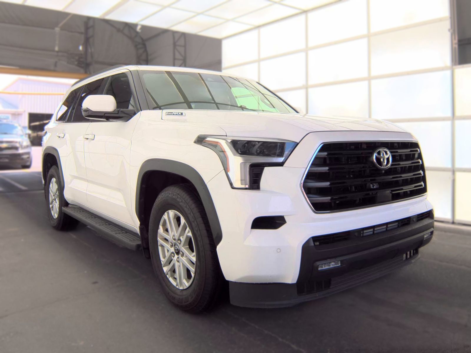 Toyota Sequoia SR5 2025