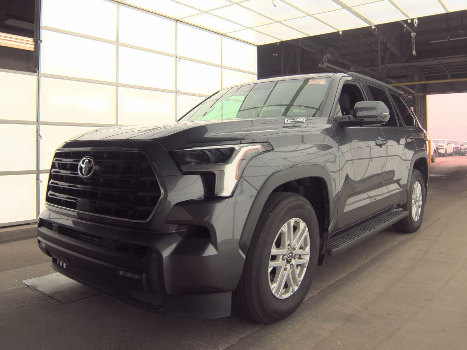 Toyota Sequoia SR5 2025