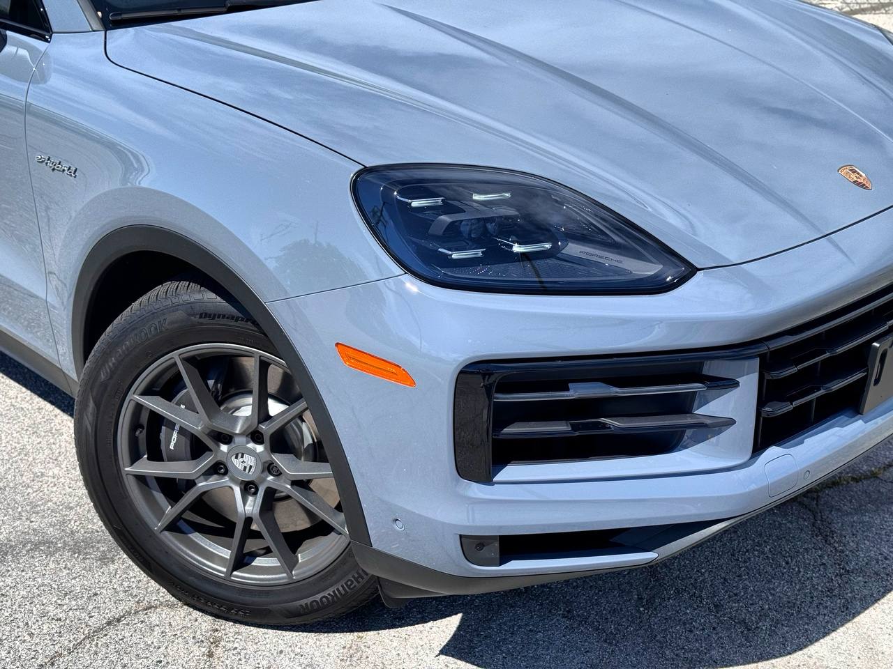 Porsche Cayenne E-Hybrid 2025