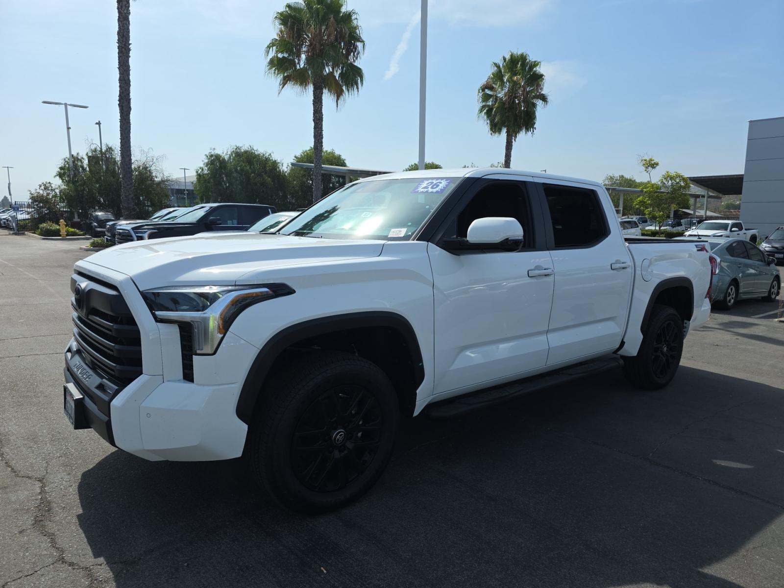 Toyota Tundra SR5 2026