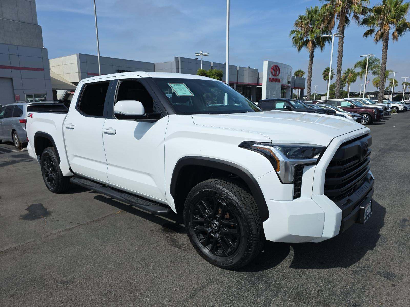 Toyota Tundra SR5 2026