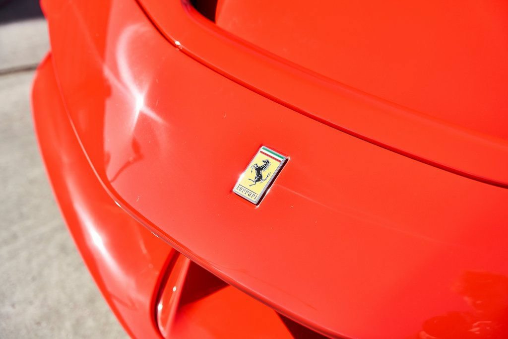 Ferrari SF90 Stradale 2023