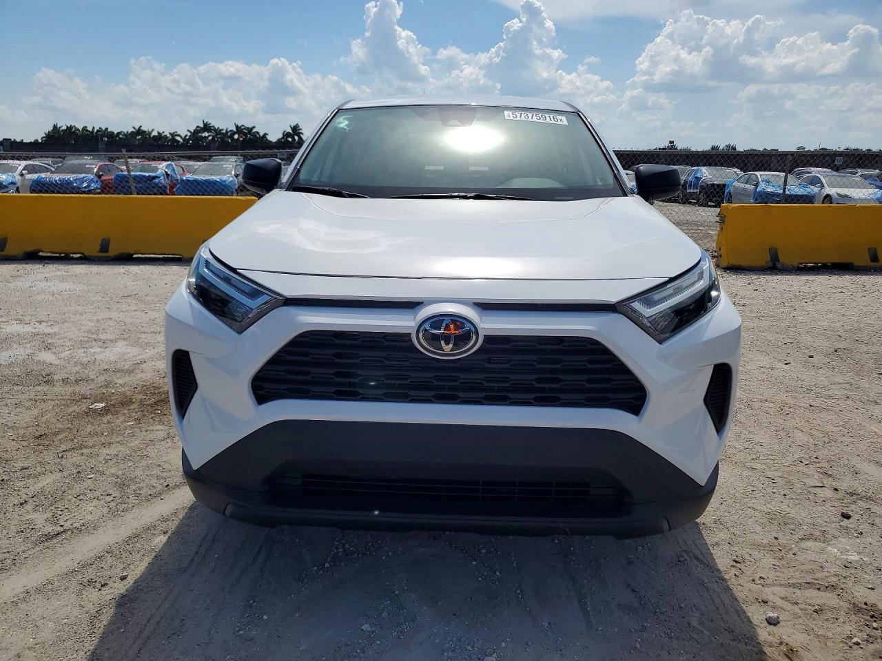 TOYOTA Rav4 Le 2025