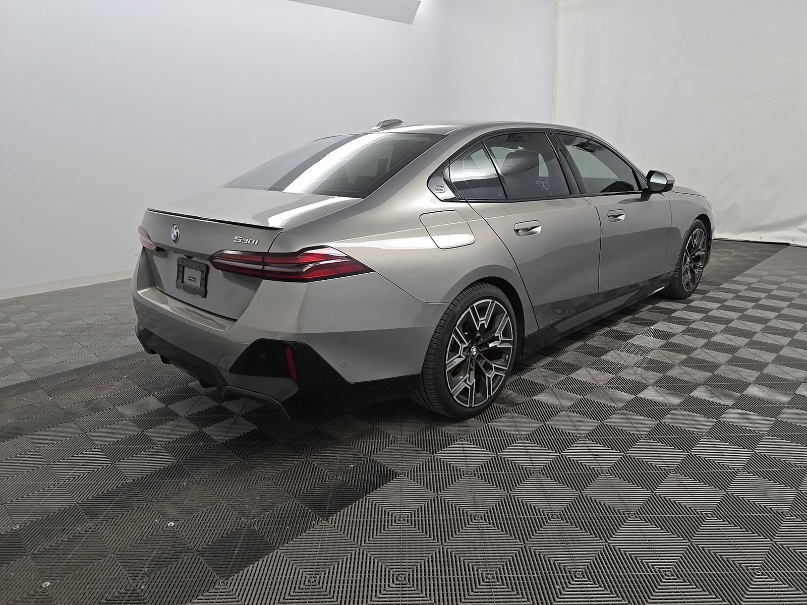 BMW 5 Series 530i M SPORT LINE 2024