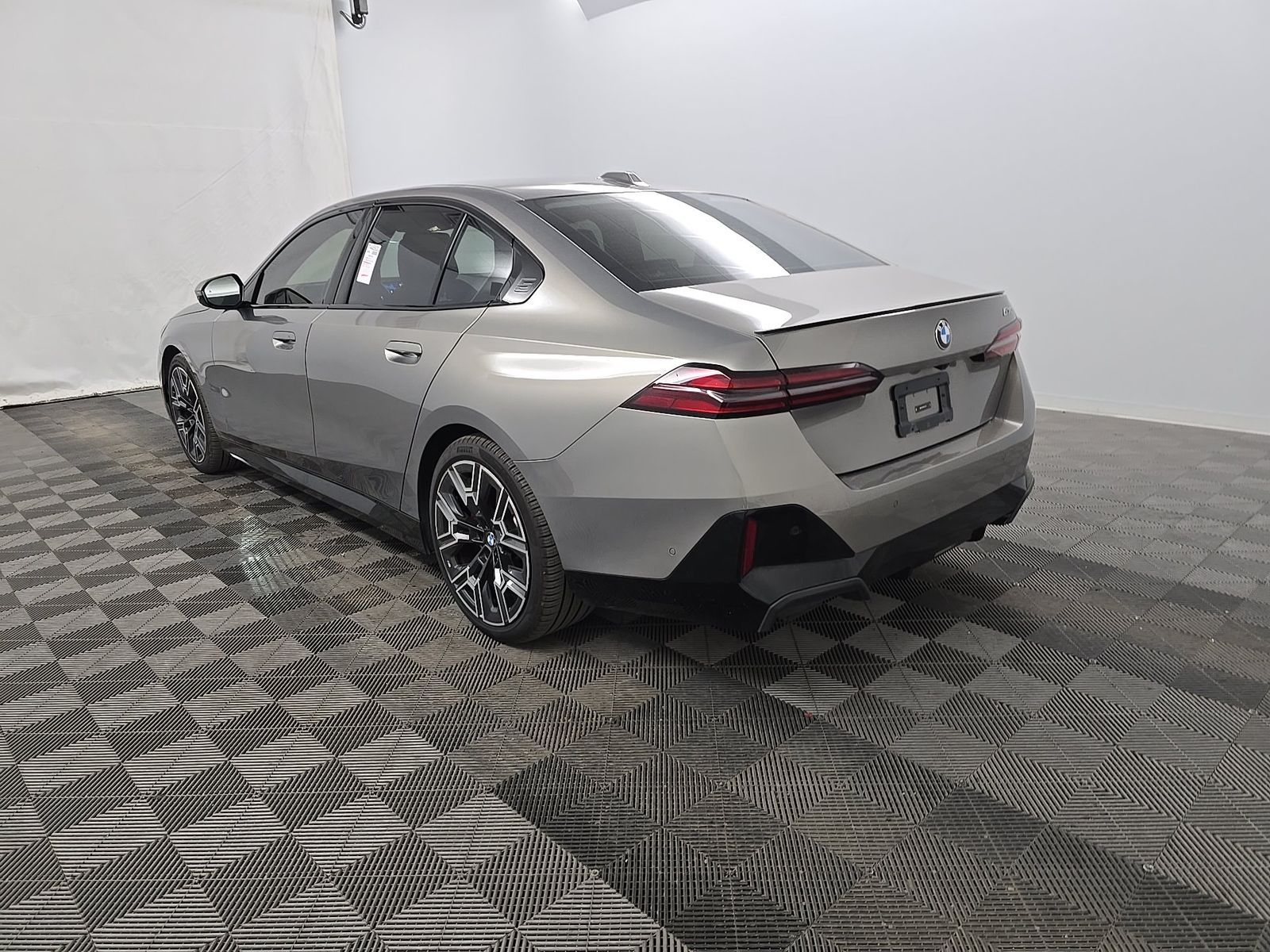 BMW 5 Series 530i M SPORT LINE 2024