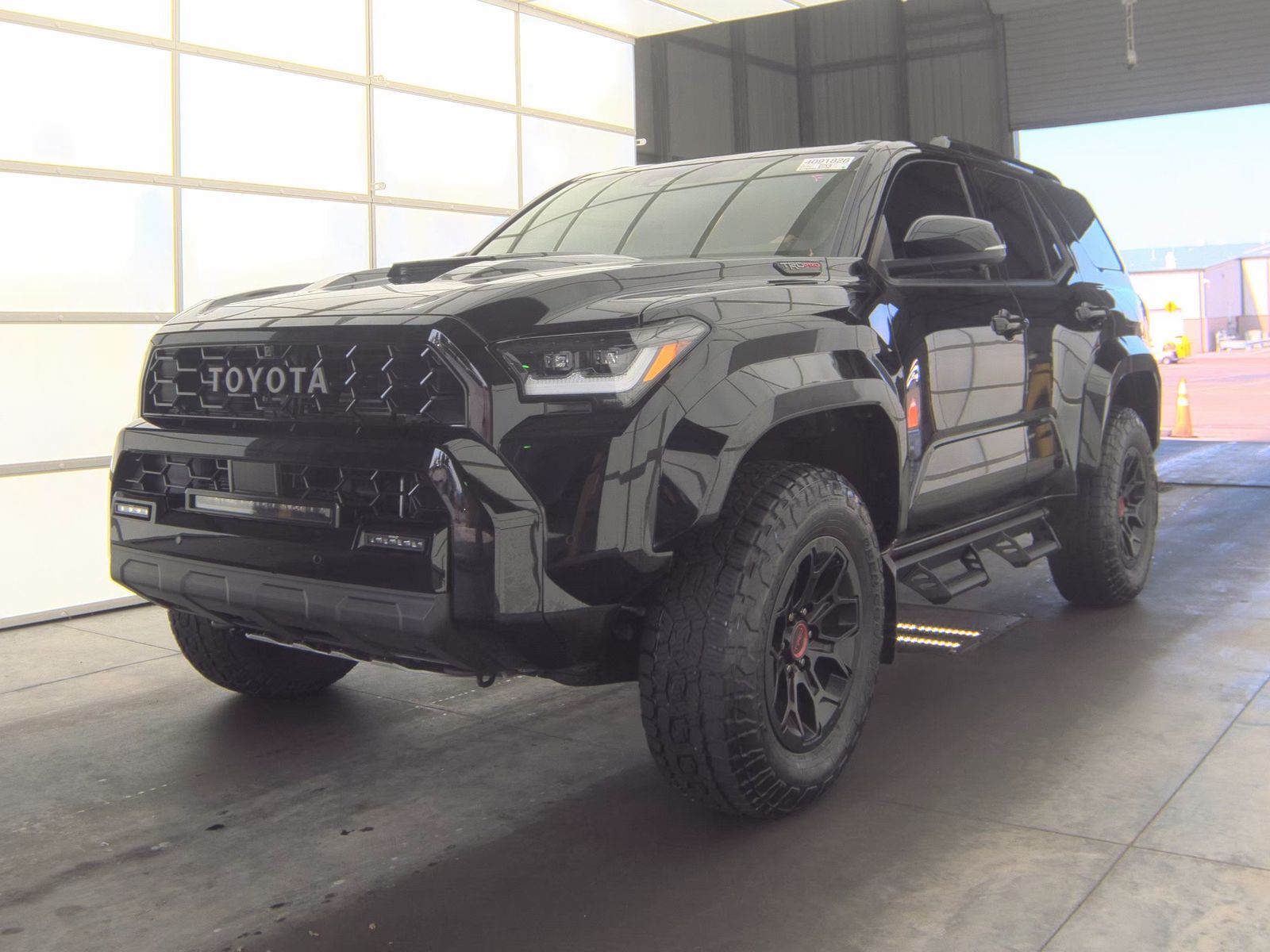 Toyota 4Runner i-FORCE MAX TRD Pro 2025