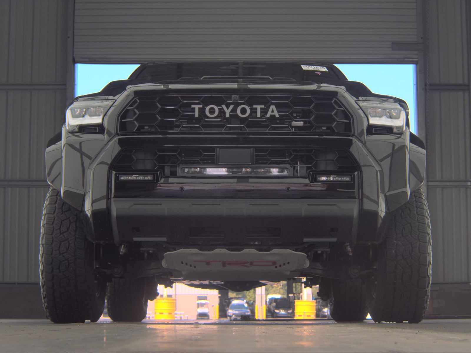Toyota 4Runner i-FORCE MAX TRD Pro 2025