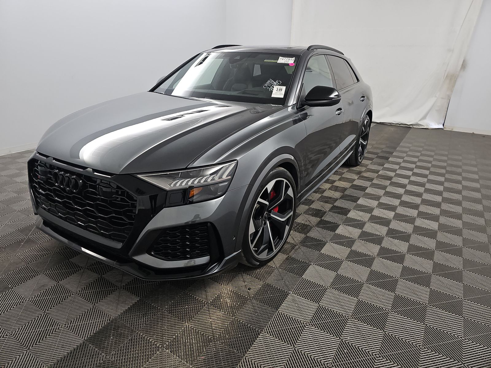 Audi RS Q8 2024