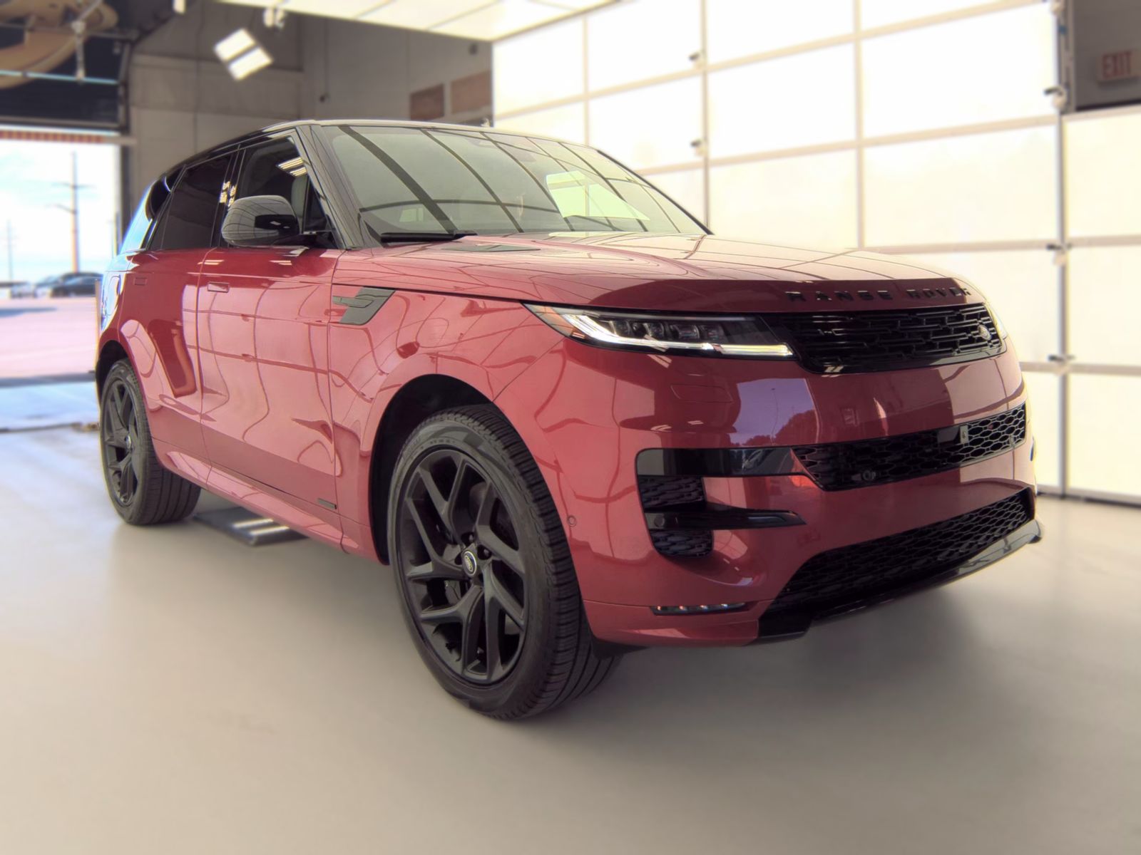 Land Rover Range Rover Sport Plug-In Hybrid Autobiography 2025