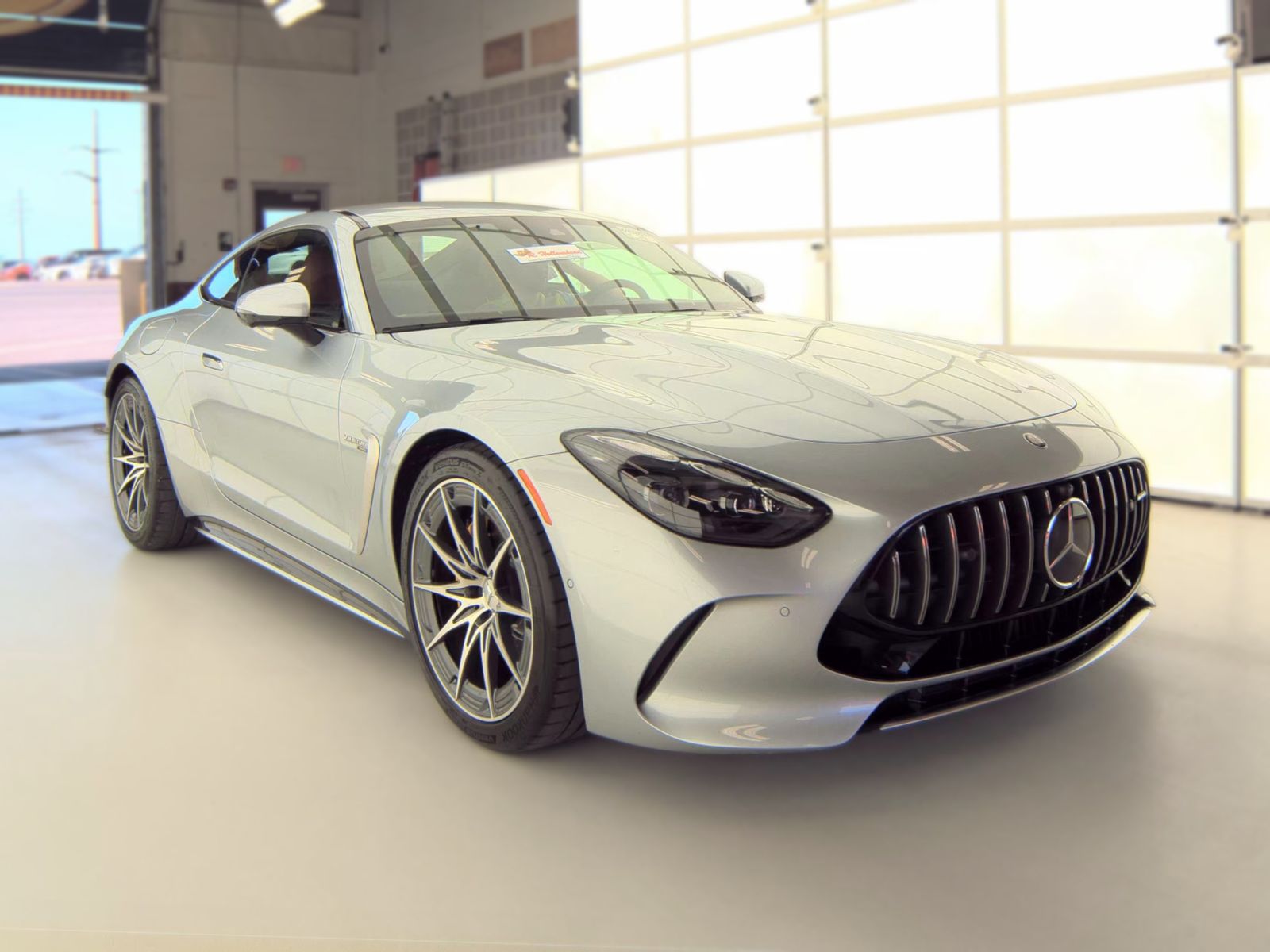 Mercedes-Benz Mercedes-AMG GT 2025