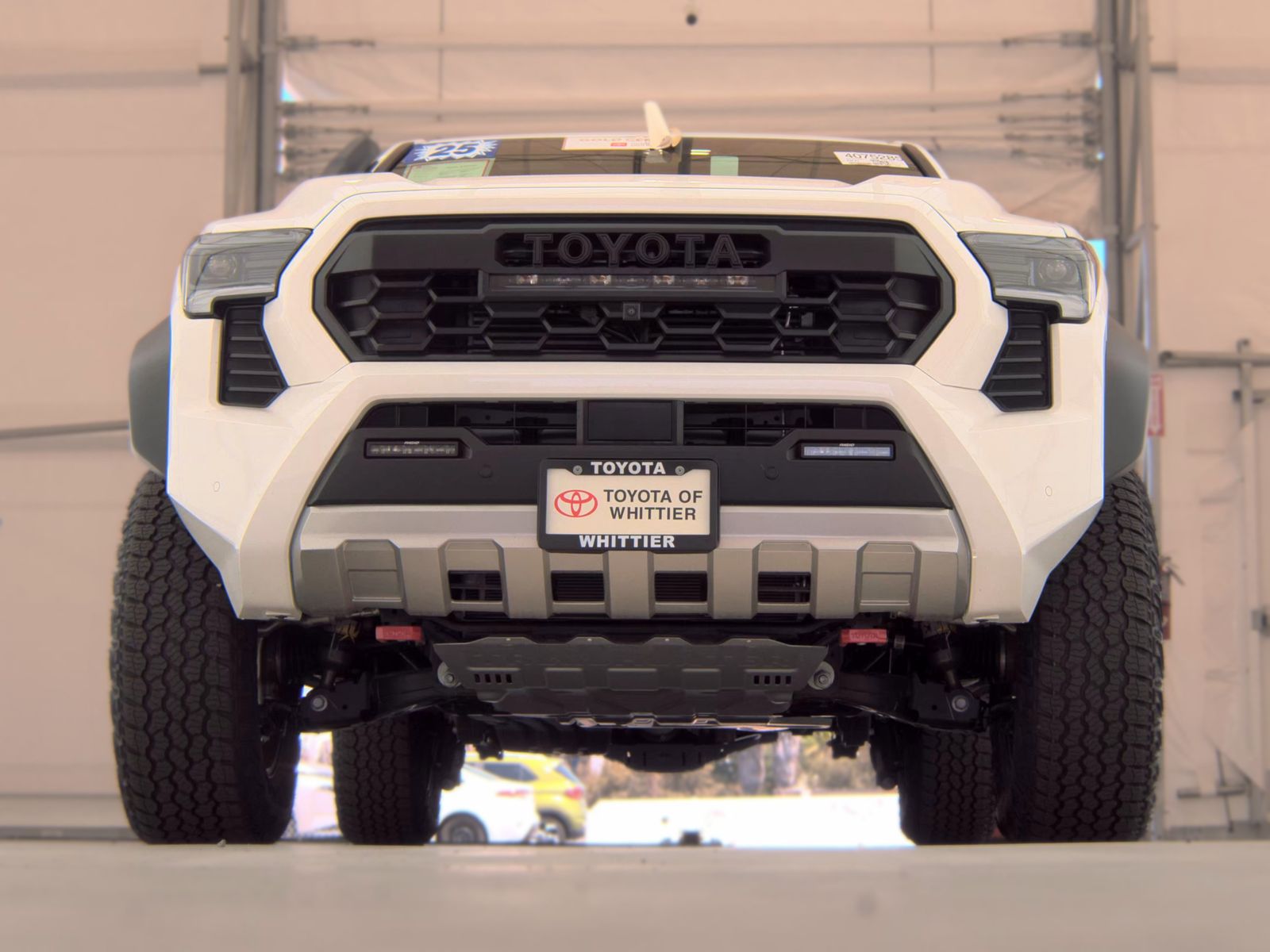 Toyota Tacoma i-FORCE MAX Trailhunter Crew Cab Medium Bed 2025