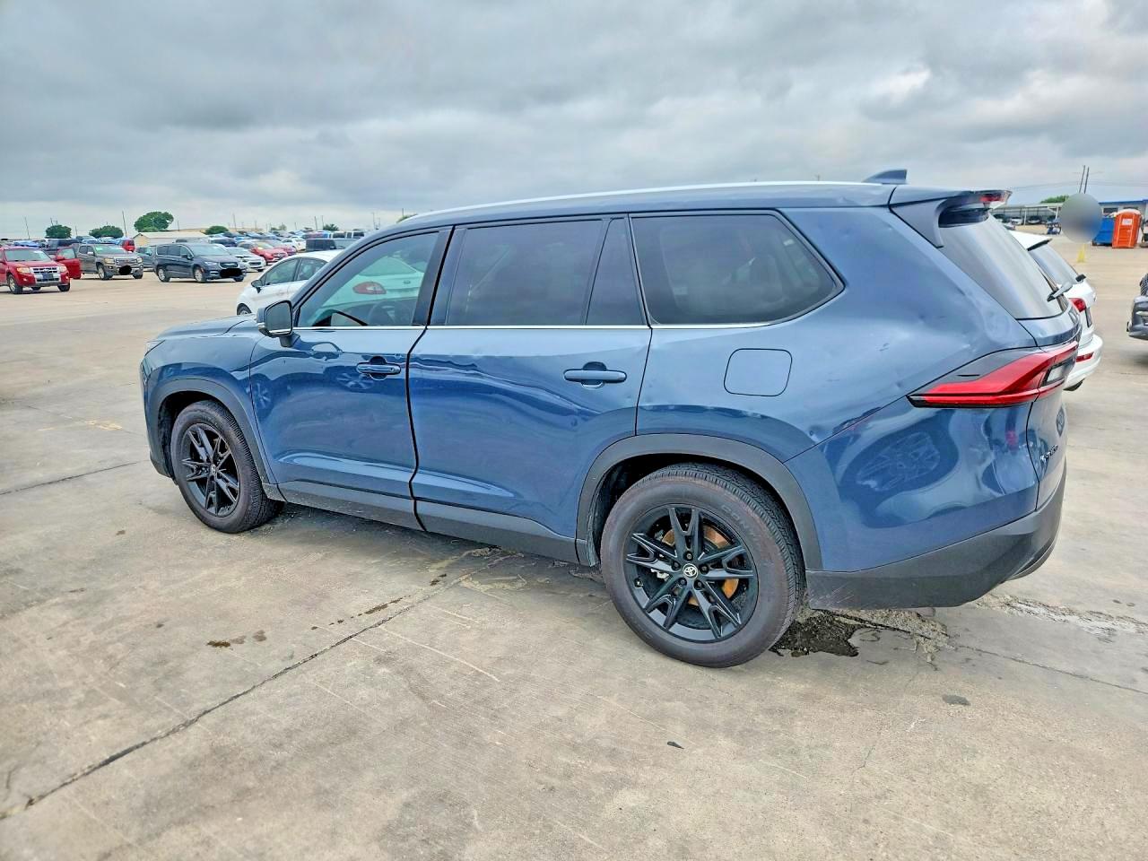 TOYOTA Grand Highlander Hybrid Limited 2026
