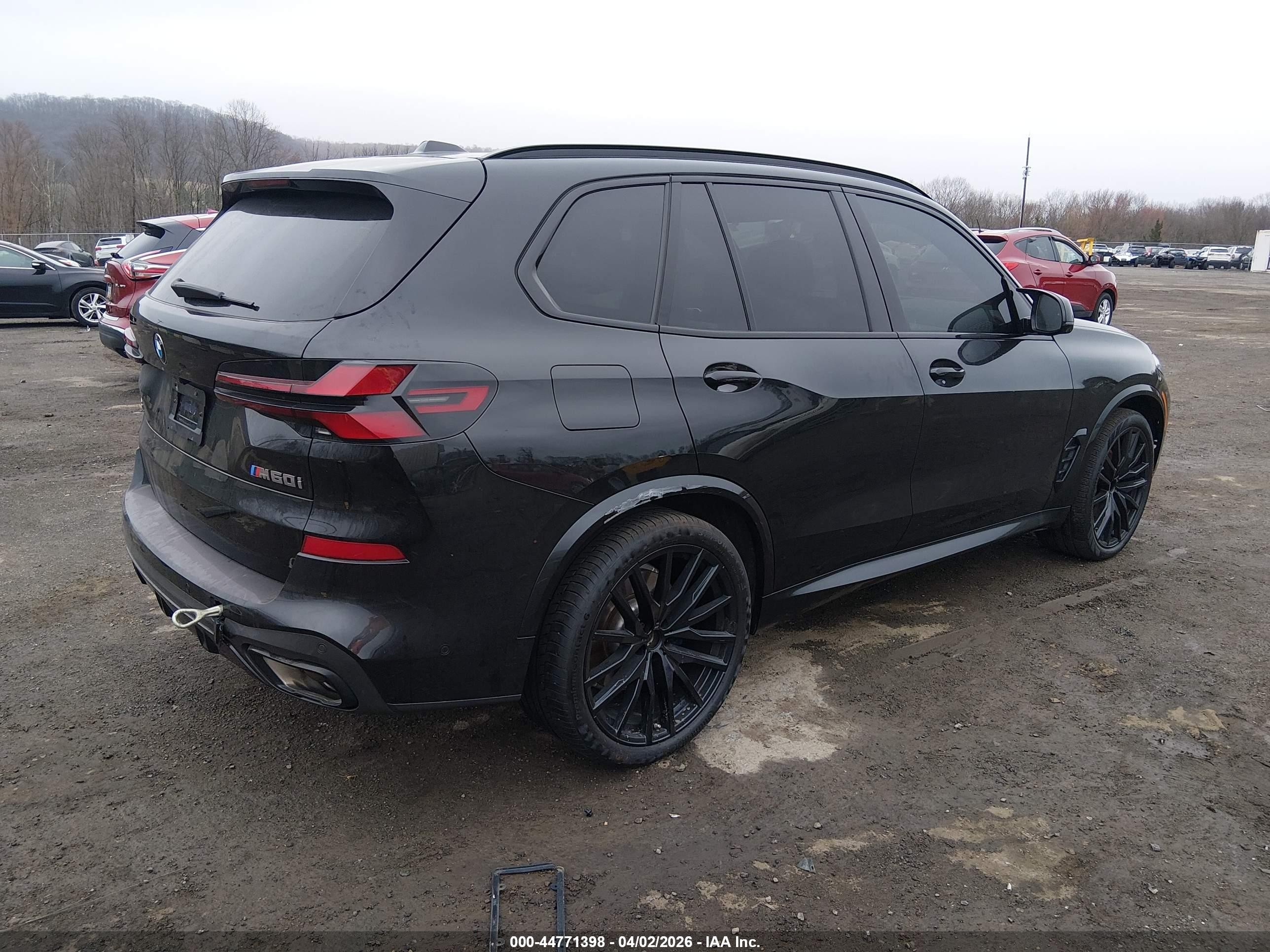 BMW X5 M60i 2025