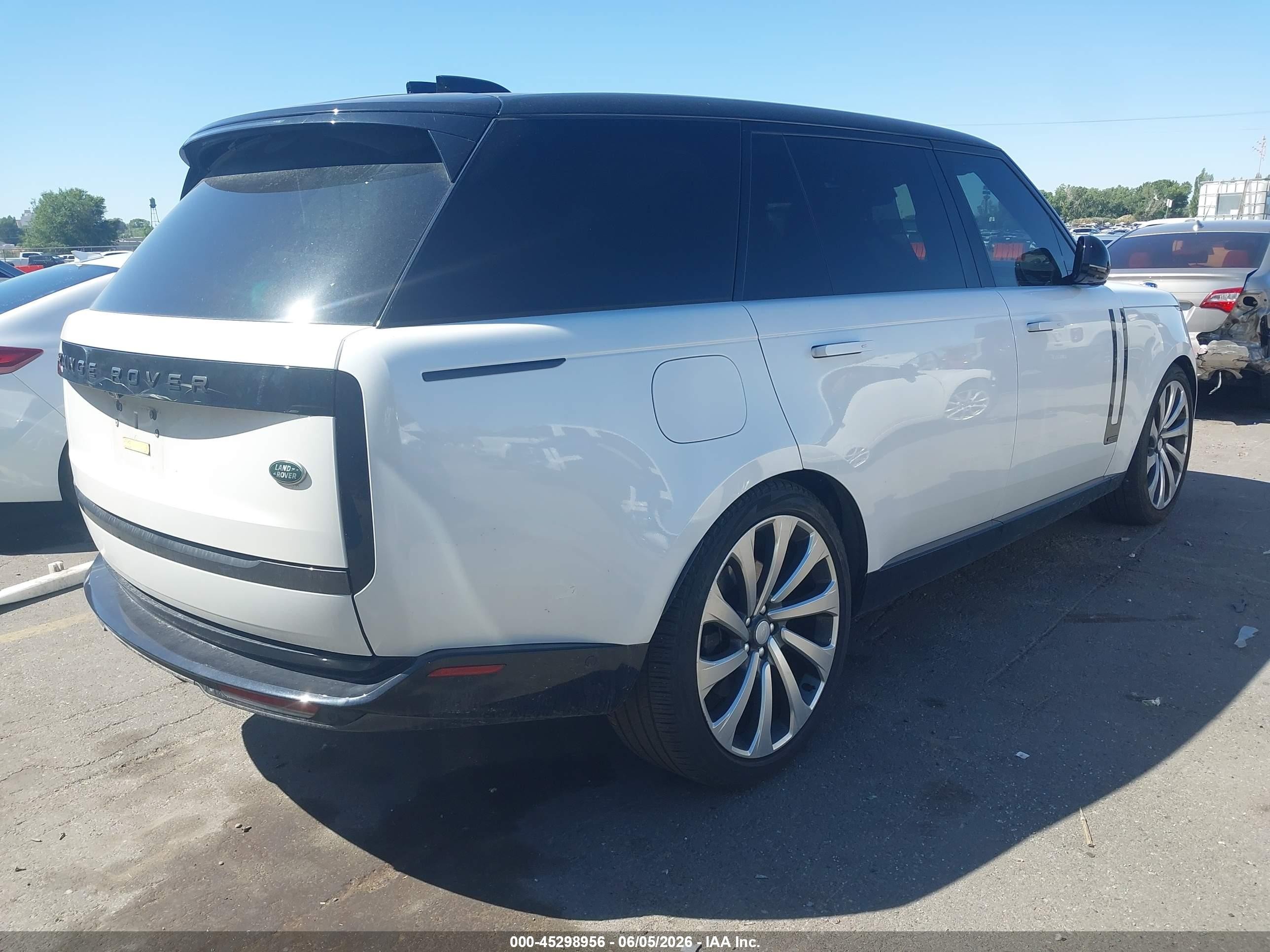 LAND ROVER Range Rover 2023