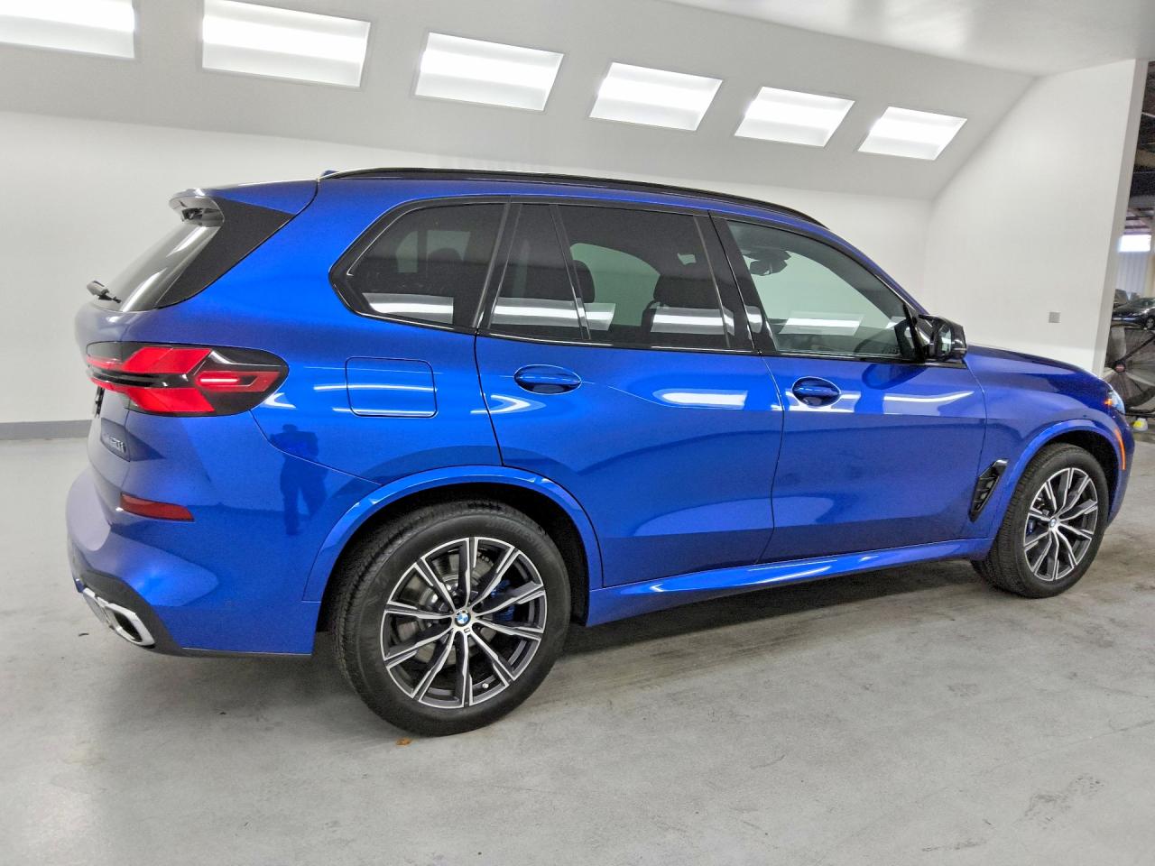 BMW X5 M60i 2026