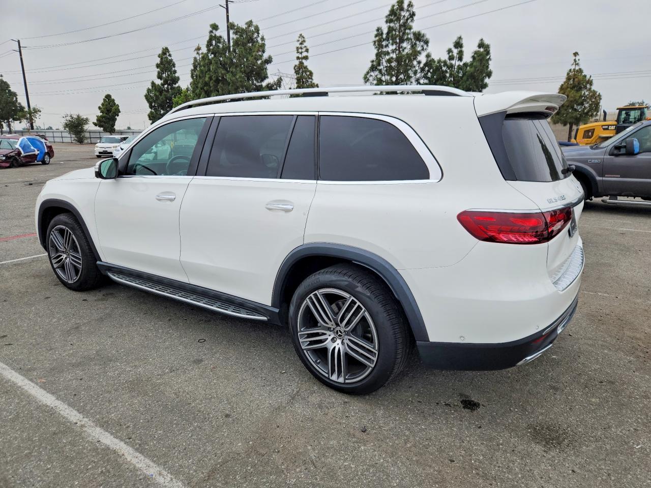 MERCEDES-BENZ Gls 450 4matic 2024