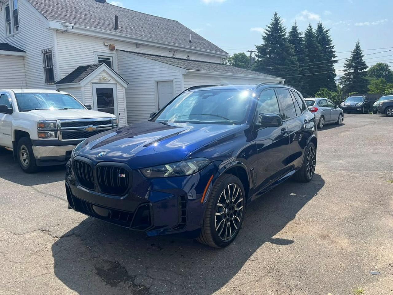 BMW X5 M60i 2024