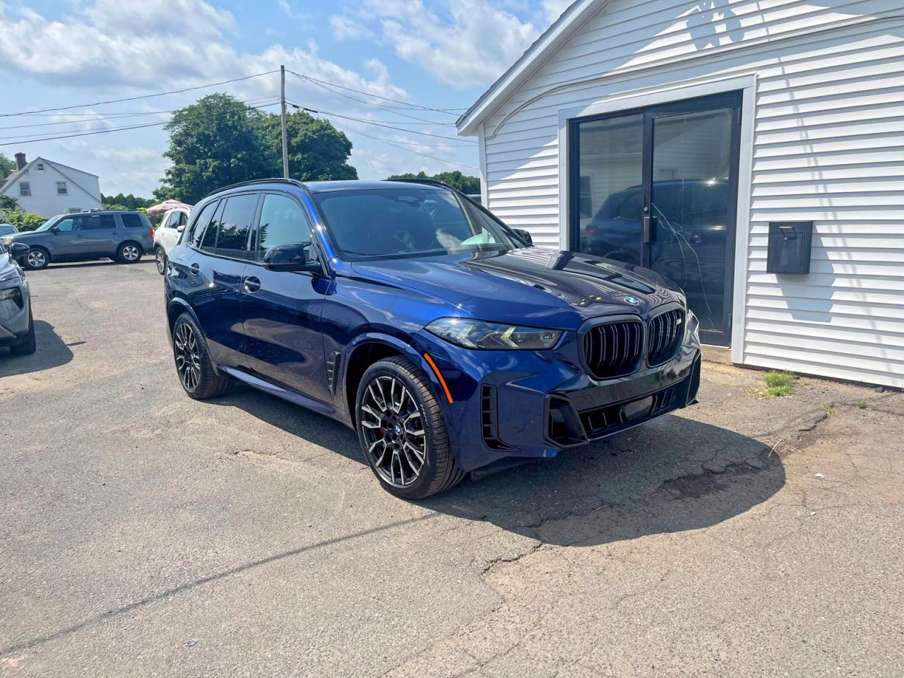 BMW X5 M60i 2024