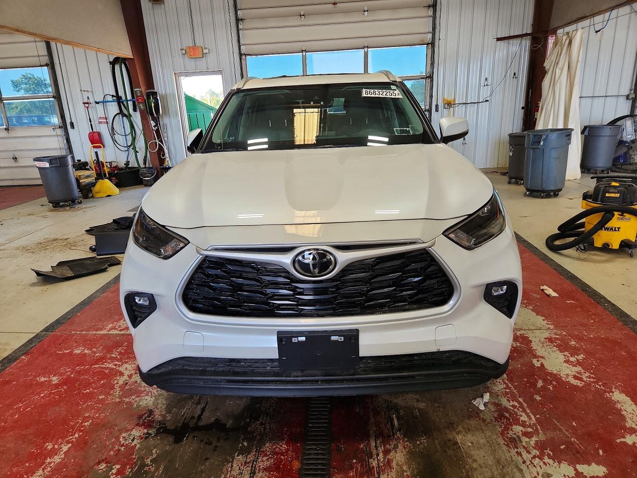 TOYOTA Highlander Hybrid Xle 2025