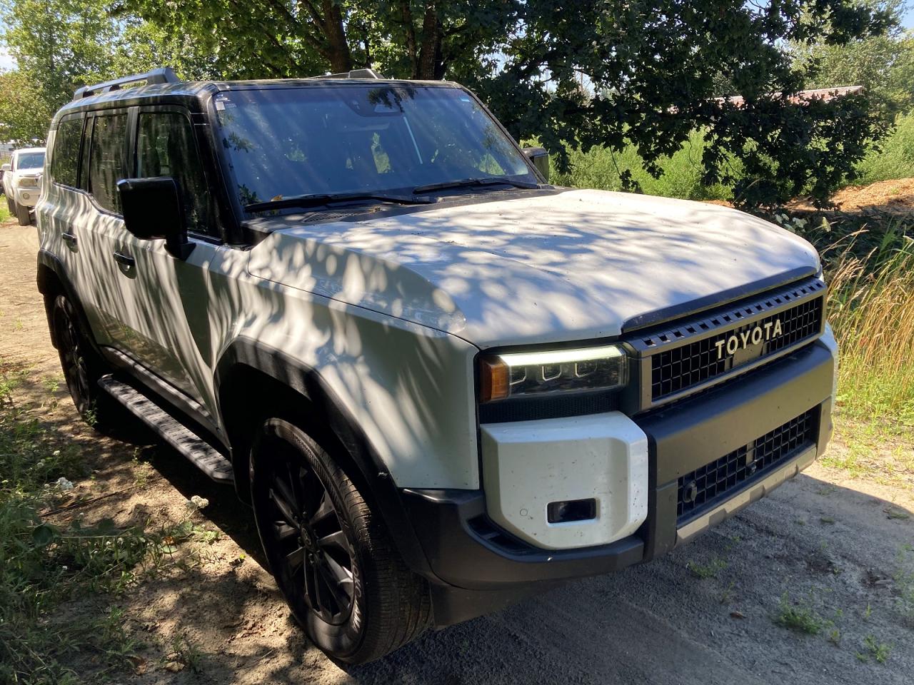 TOYOTA Land Cruiser Base 2025