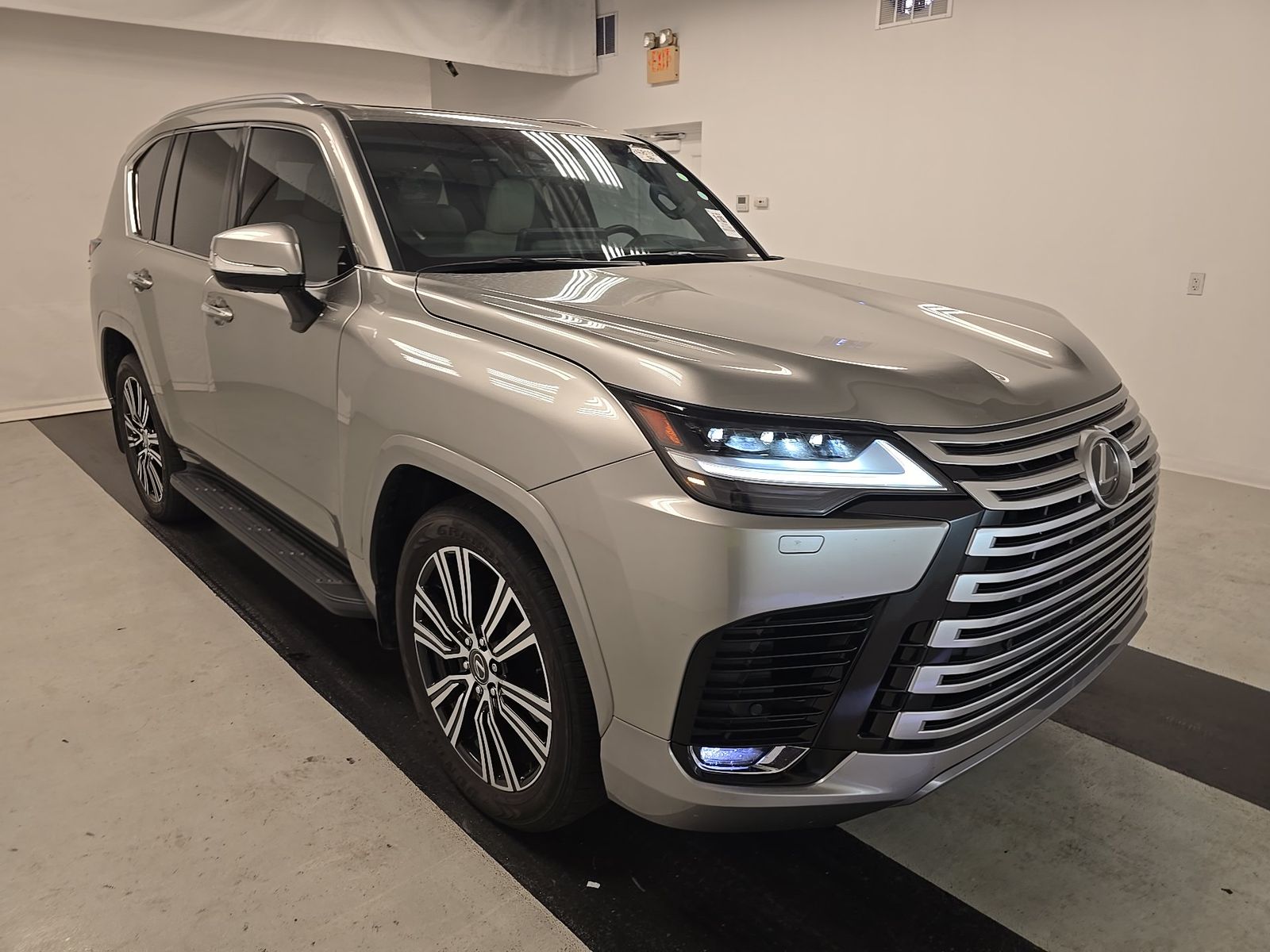 Lexus LX 600 Luxury 2024