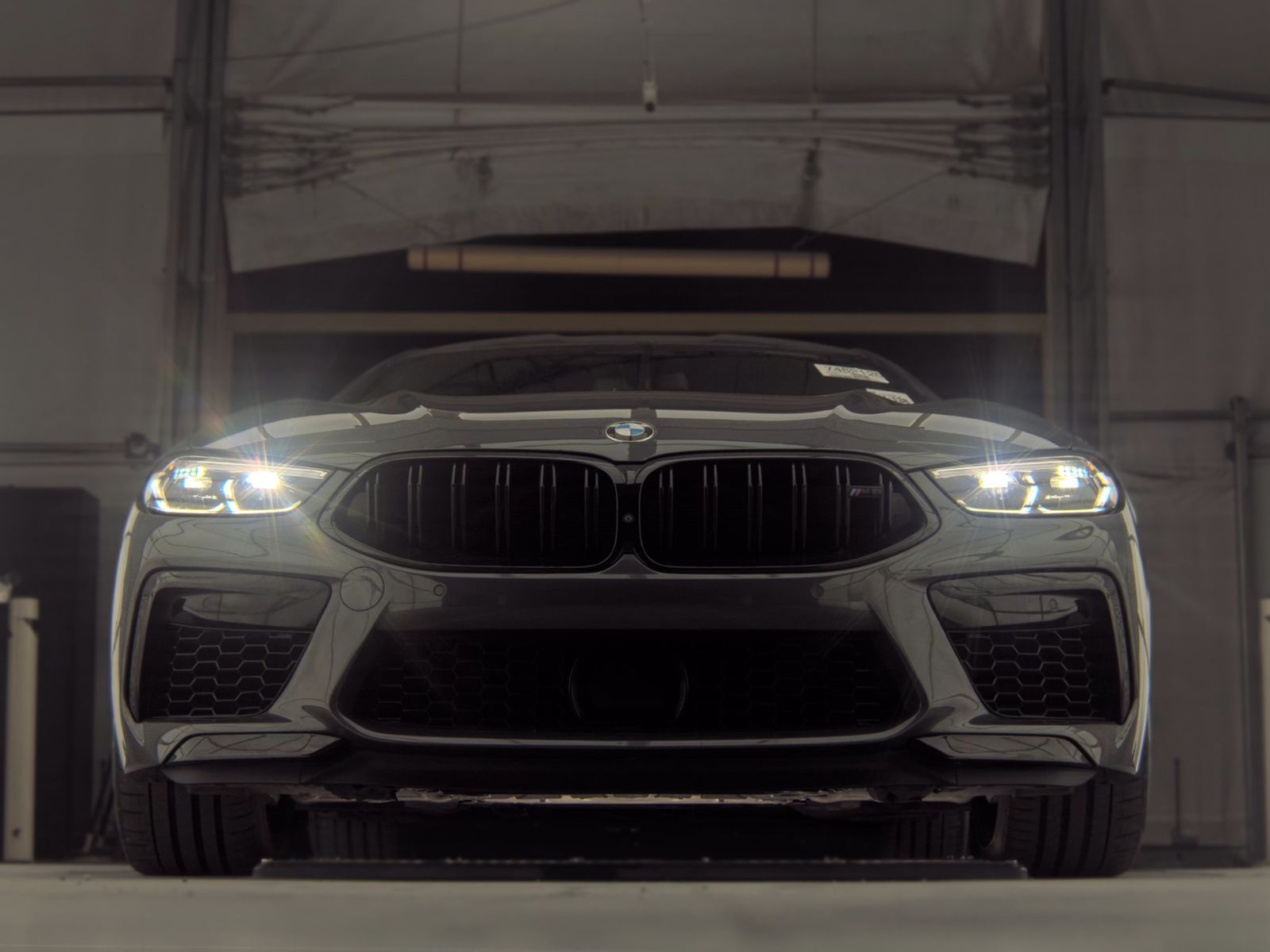 BMW M8 2022