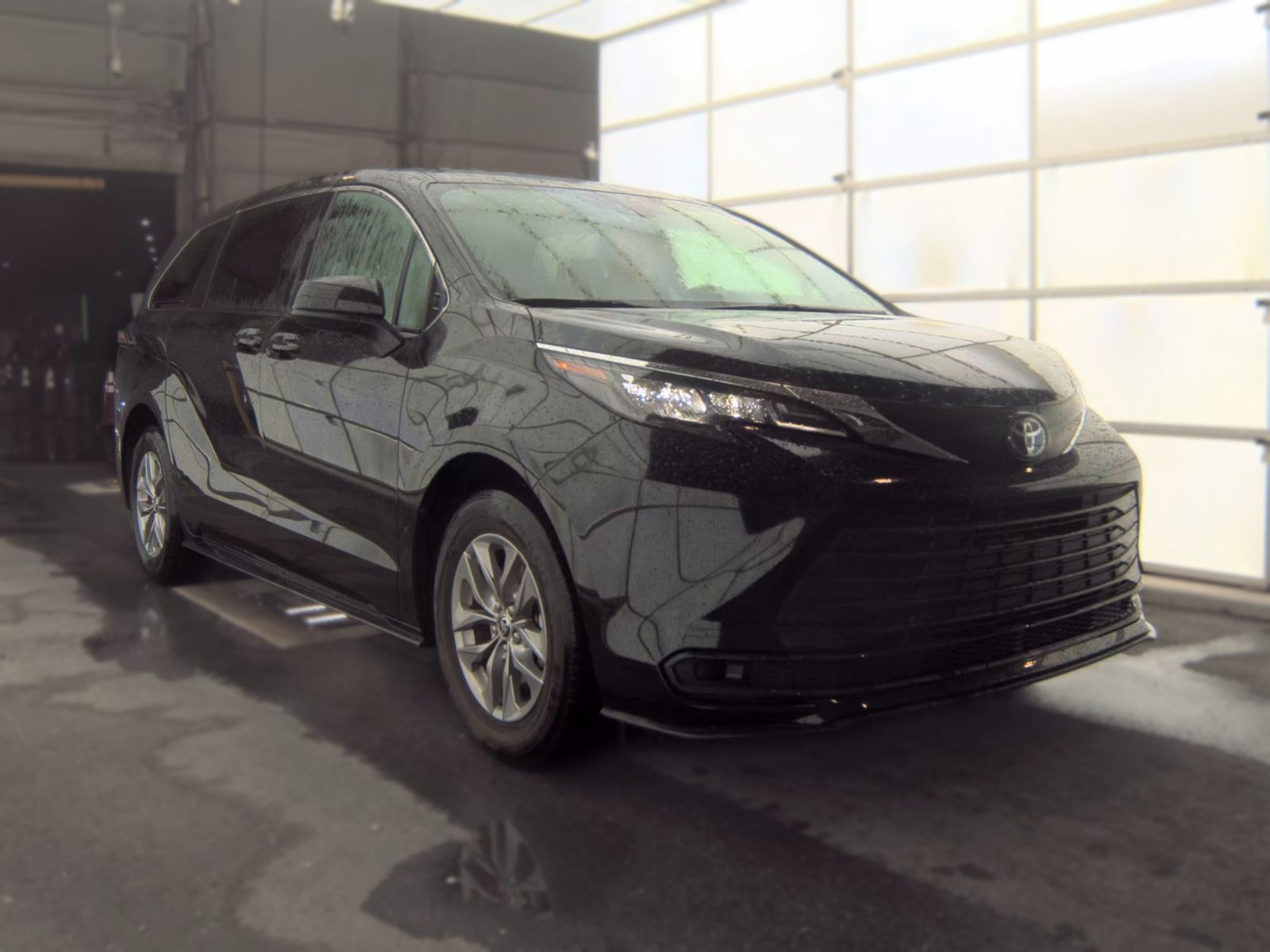 Toyota Sienna 2025