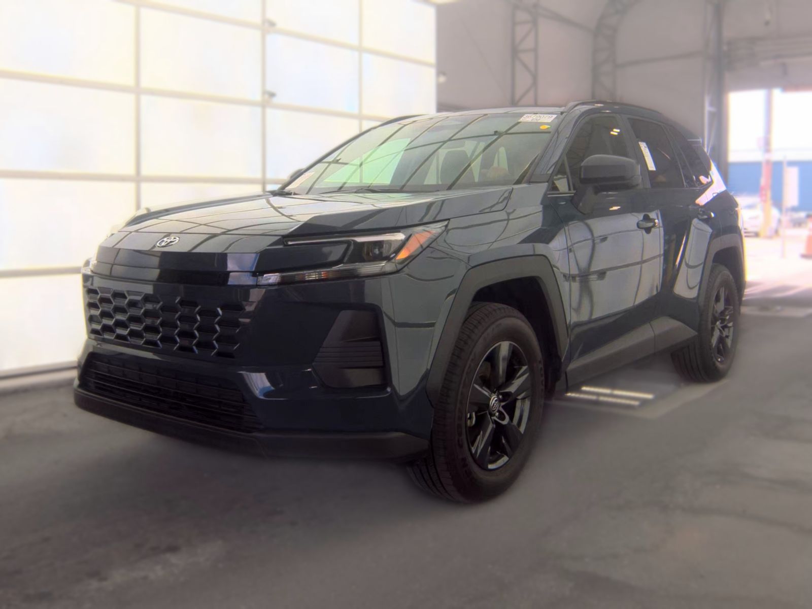 Toyota RAV4 Hybrid LE 2026