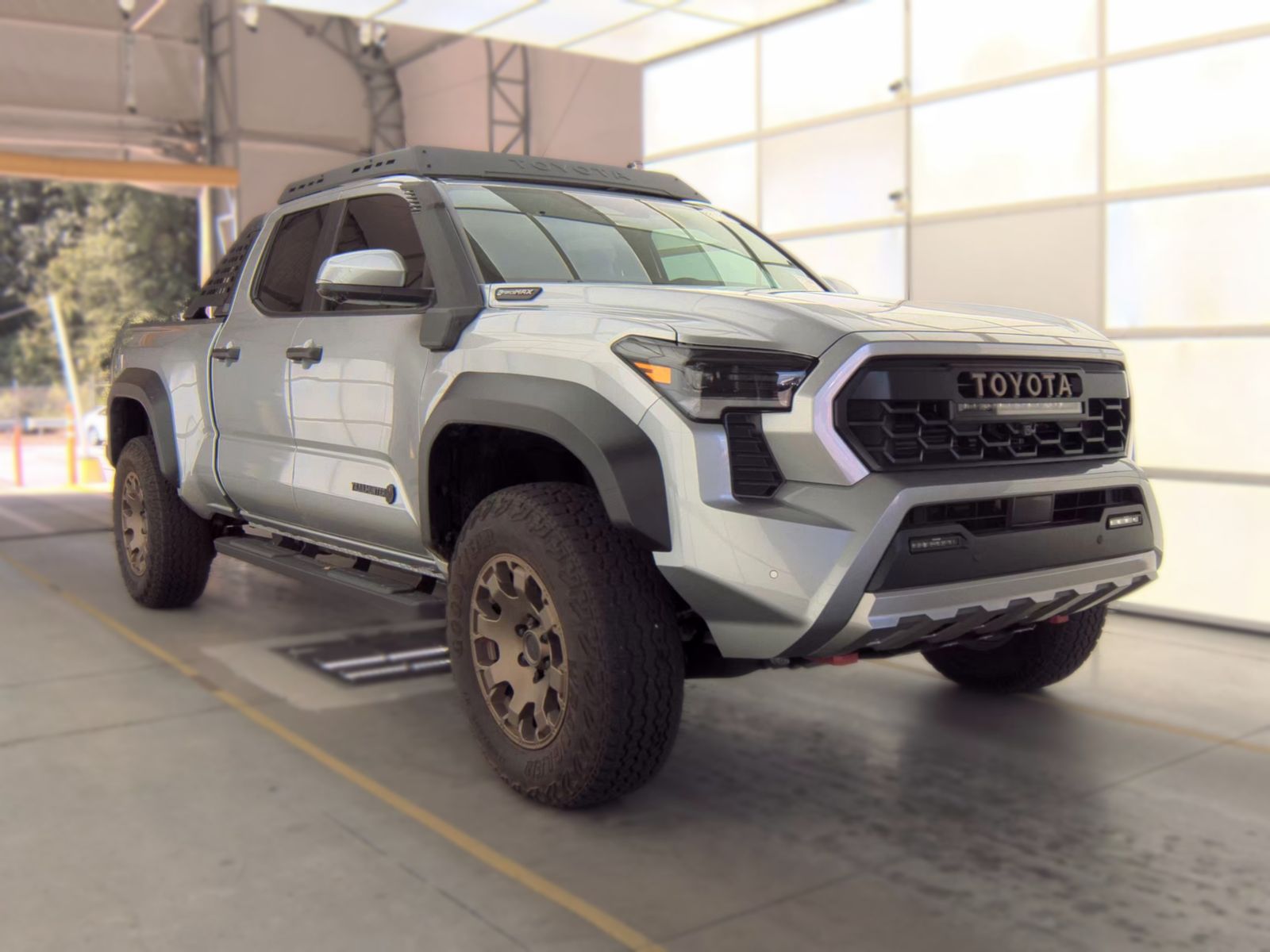 Toyota Tacoma i-FORCE MAX Trailhunter Crew Cab Long Bed Tacoma 2025
