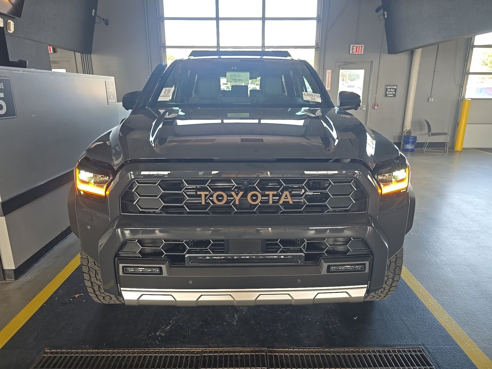 Toyota 4Runner i-FORCE MAX Trailhunter 2026