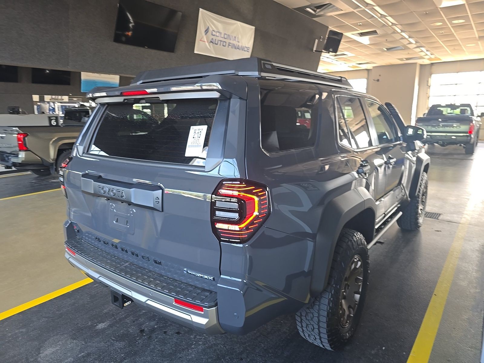 Toyota 4Runner i-FORCE MAX Trailhunter 2026