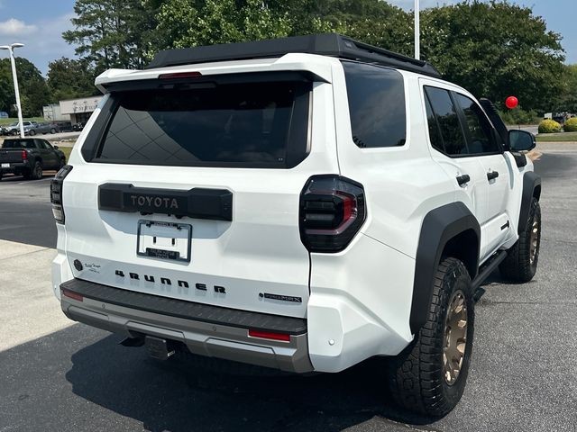 Toyota 4Runner i-FORCE MAX Trailhunter 2025