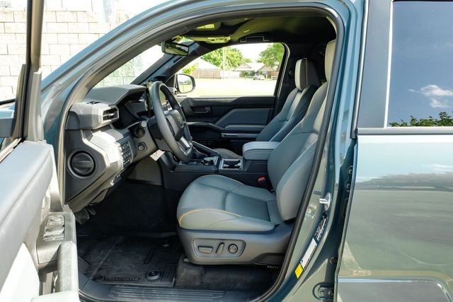 Toyota 4Runner i-FORCE MAX Trailhunter 2025
