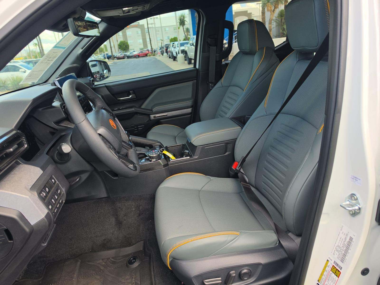 Toyota Tacoma i-FORCE MAX Trailhunter Crew Cab Medium Bed 2026