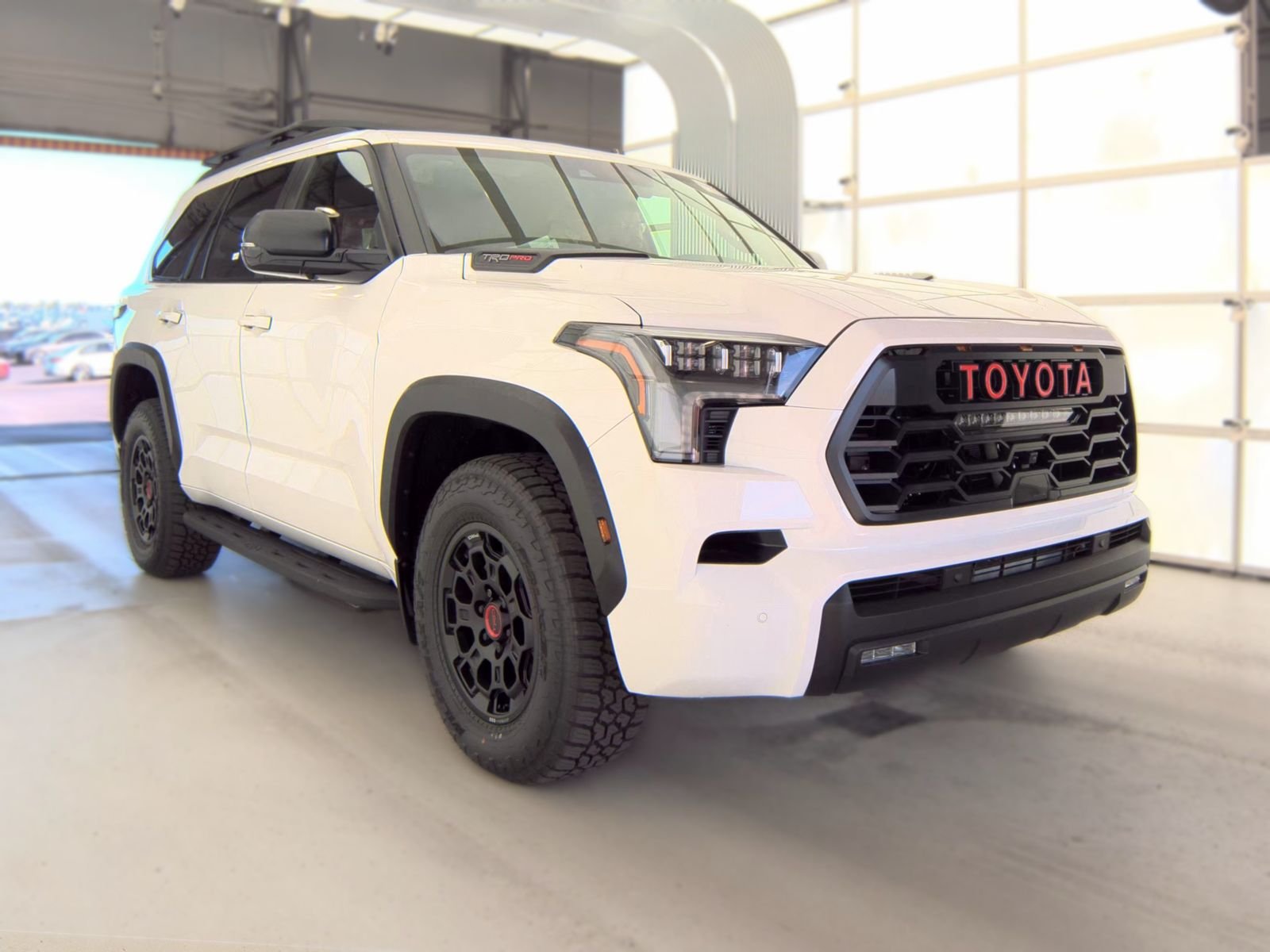 Toyota Sequoia i-FORCE MAX TRD Pro 2026