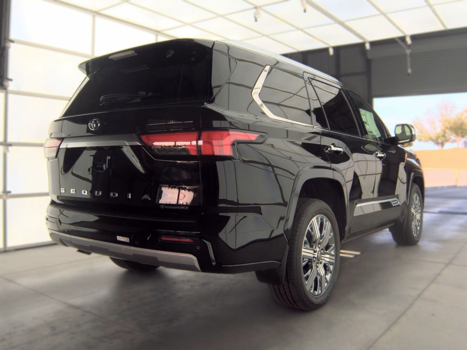 Toyota Sequoia i-FORCE MAX Capstone 2026