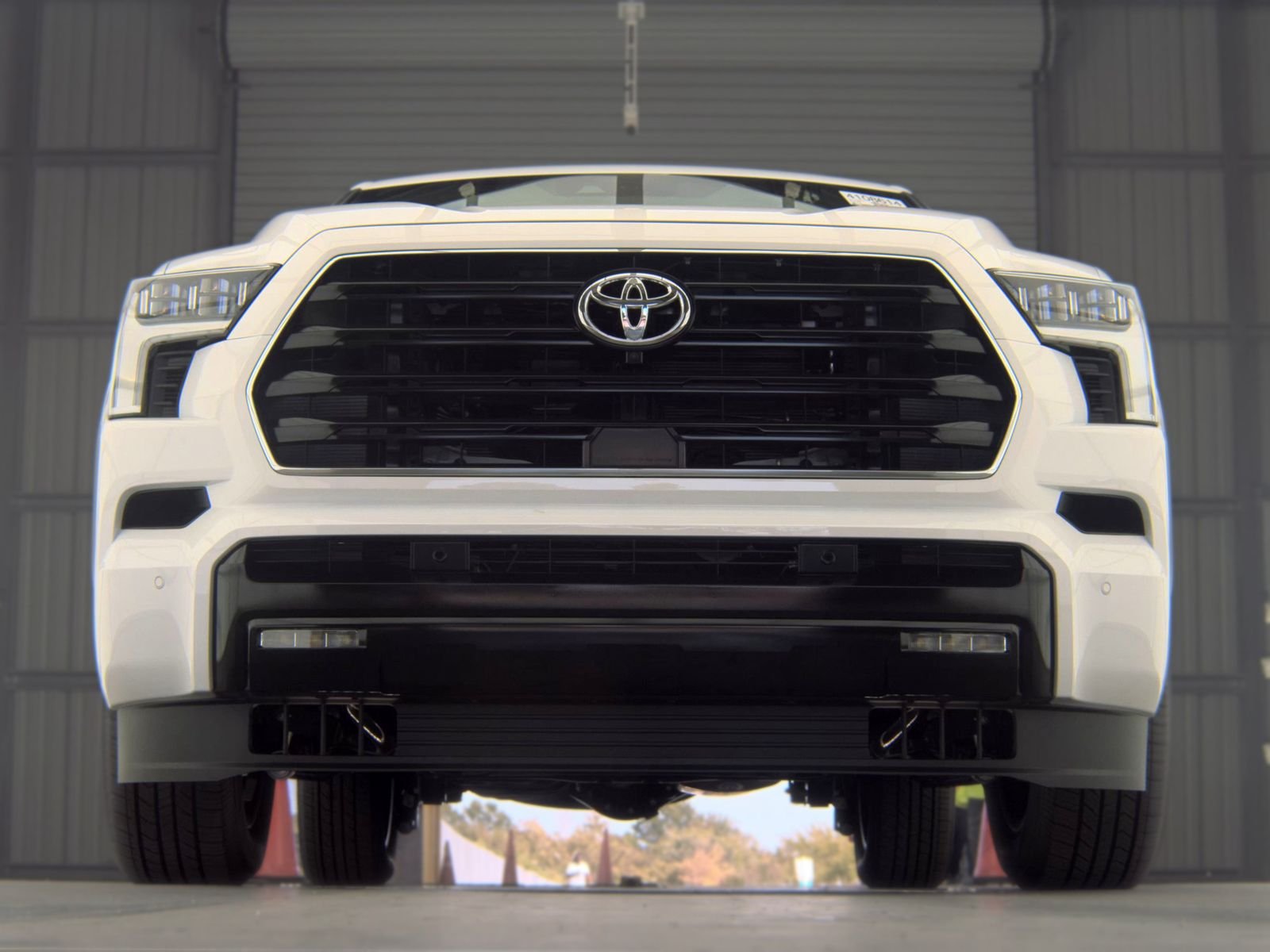 Toyota Sequoia i-FORCE MAX Limited 2026